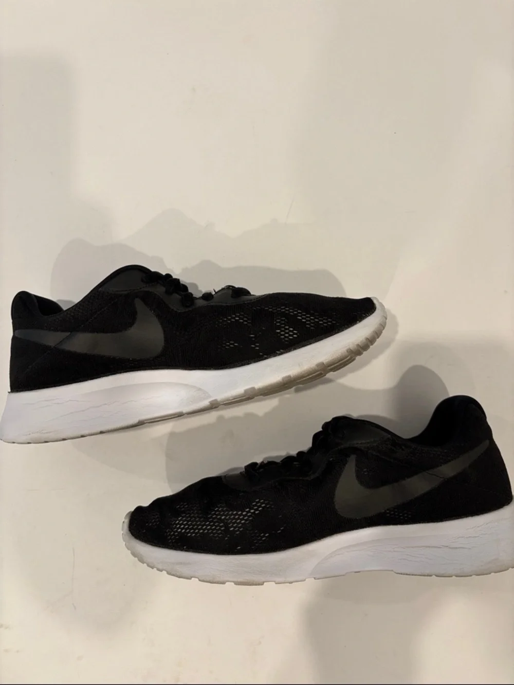 Nike Black Lace Sneakers with Pink Insoles - Picture 5 of 14